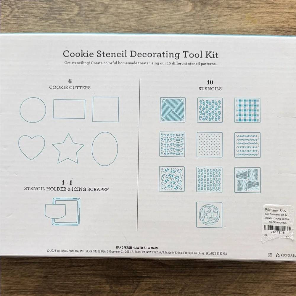 BNIB Williams Sonoma Colorful Cookie Stencil Set